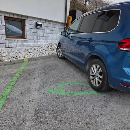 Livada Bed & Breakfast