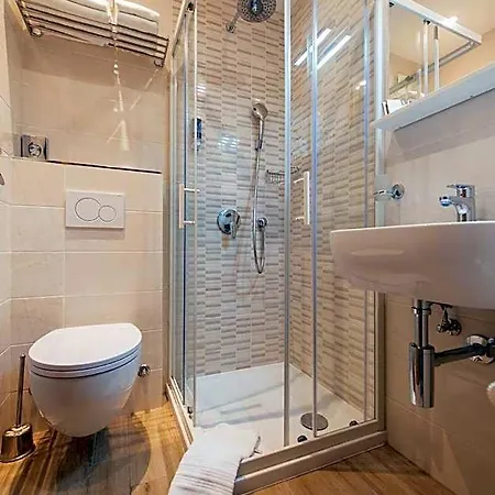 Livada Bed and breakfast 3*