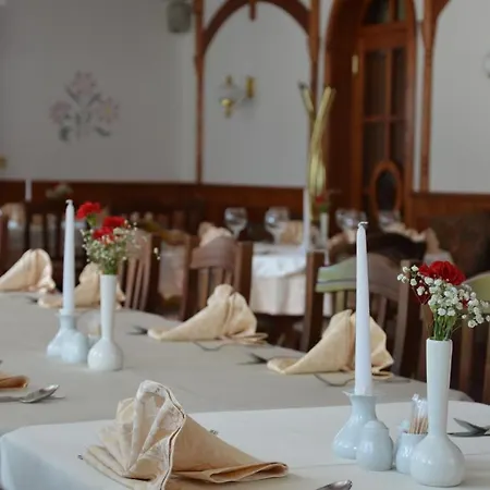 Livada Bed and breakfast 3*