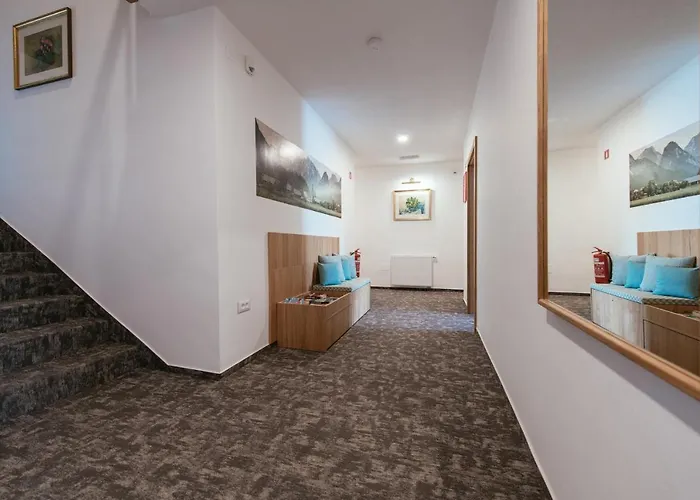 Bed & Breakfast Livada 3*