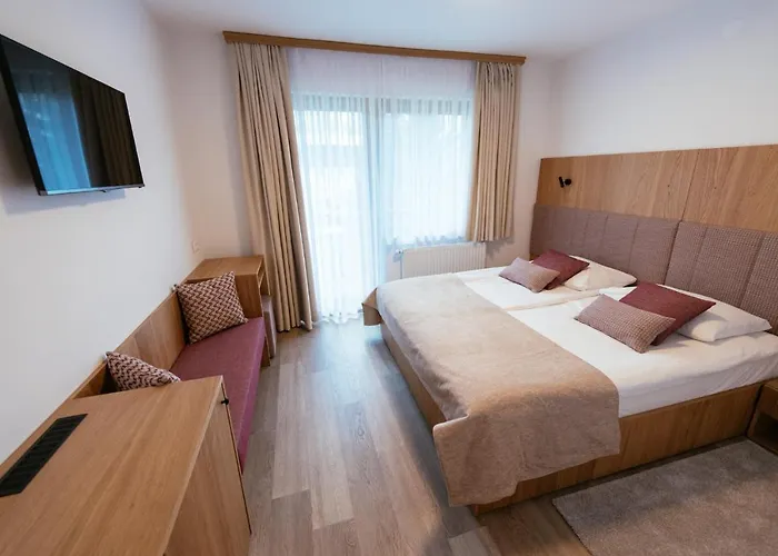 Livada krevet i doručak 3*